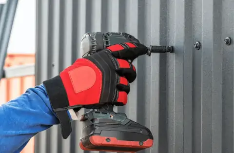 Travaux de zinguerie - Saint-Sulpice-de-Faleyrens